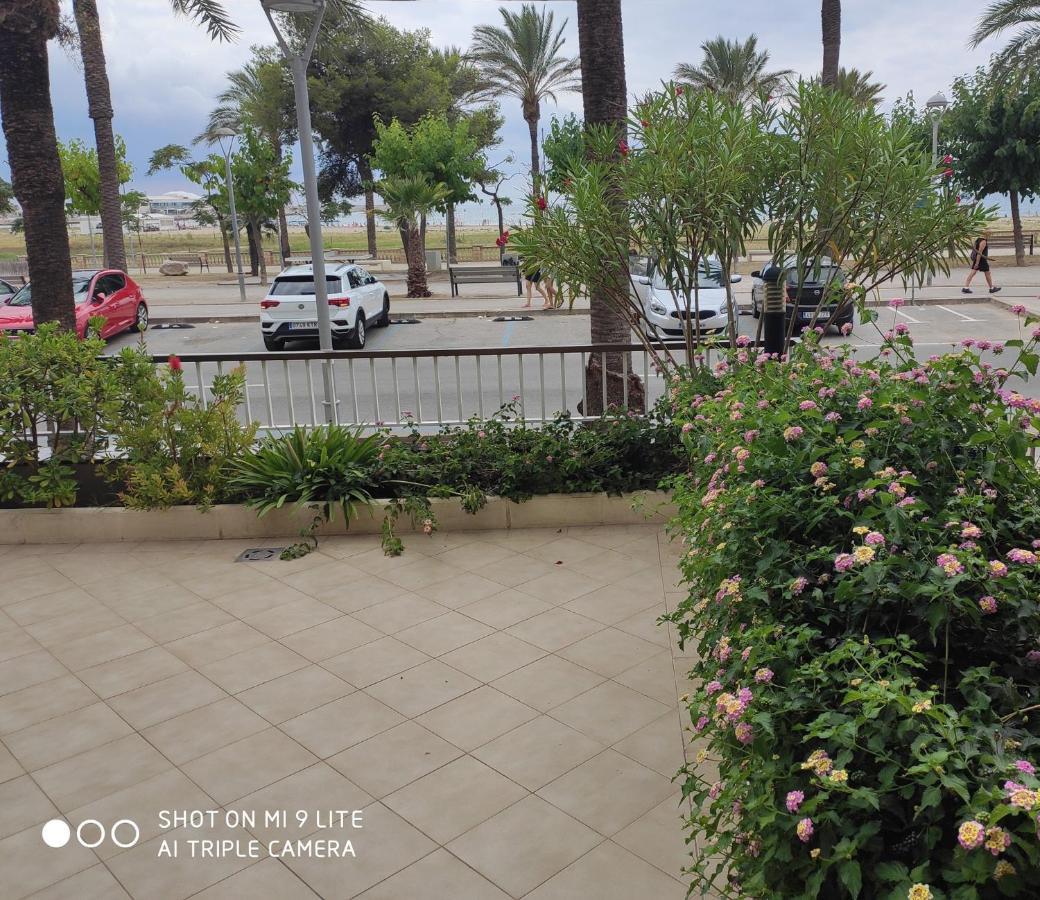 Vilanova-Beach Виланова-и-ла-Желтру Экстерьер фото