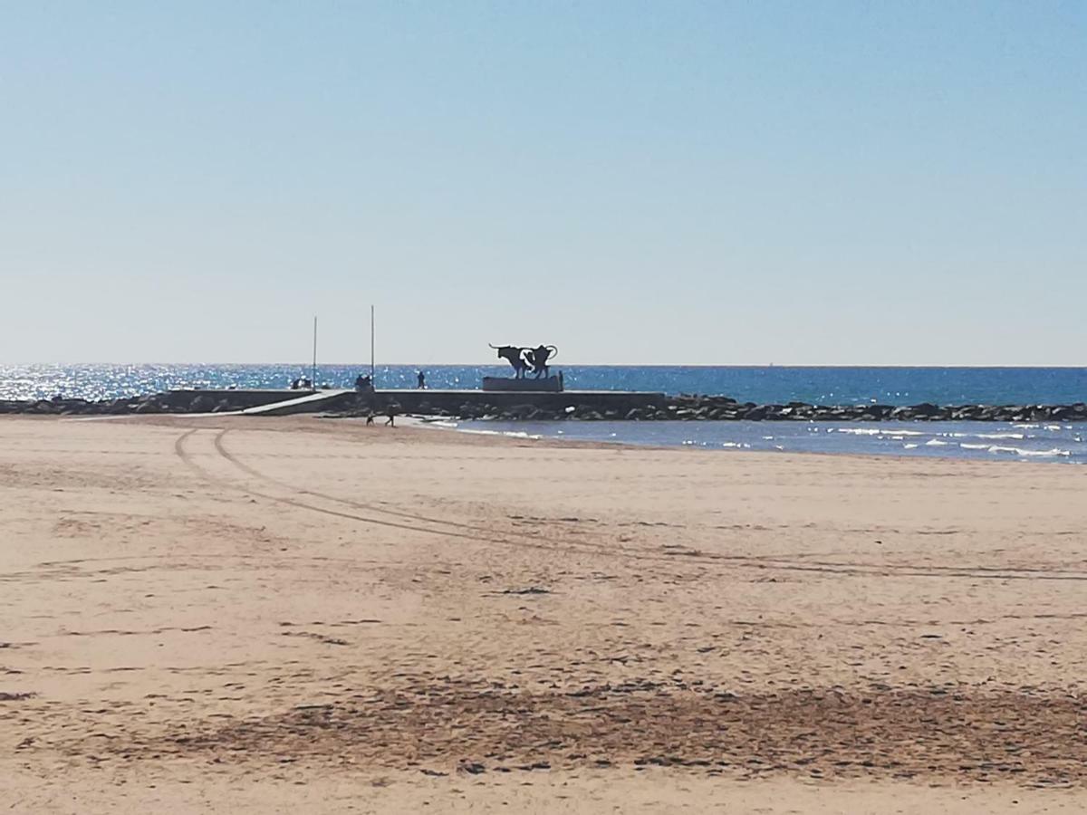 Vilanova-Beach Виланова-и-ла-Желтру Экстерьер фото
